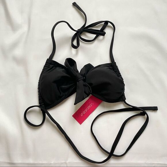 Xhiliration Juniors’ Tie Back Bow Detail Bikini Top - Picture 1 of 2